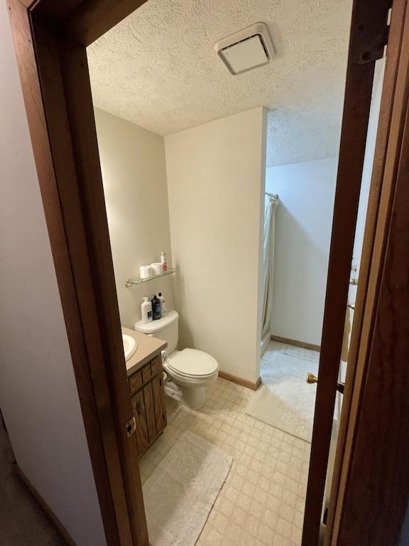Weekend At Bernie's Ii! *pet-friendly* *jacuzzi Tub* *pool Table* * Long Pond