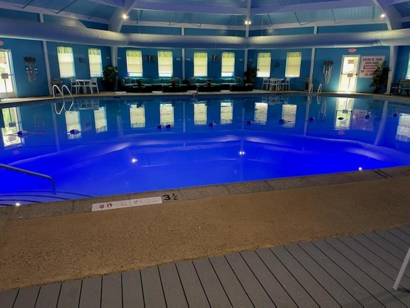 Weekend At Bernie's Ii! *pet-friendly* *jacuzzi Tub* *pool Table*